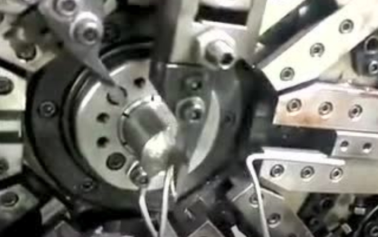 三和彈(dan)簧--不鏽鋼異徑(jing)彈簧